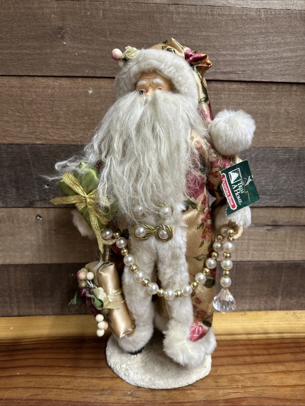Victorian Rose Santa Trim A Home 17”